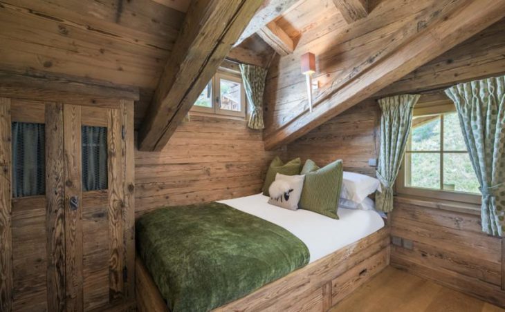 Chalet Petit Ours, Verbier, Bed